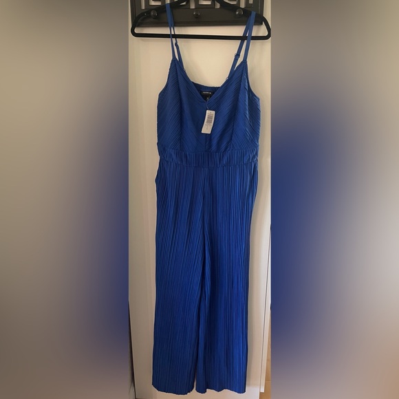 Torrid Vibrant Blue Pleated Jumpsuit - Picture 3 of 4